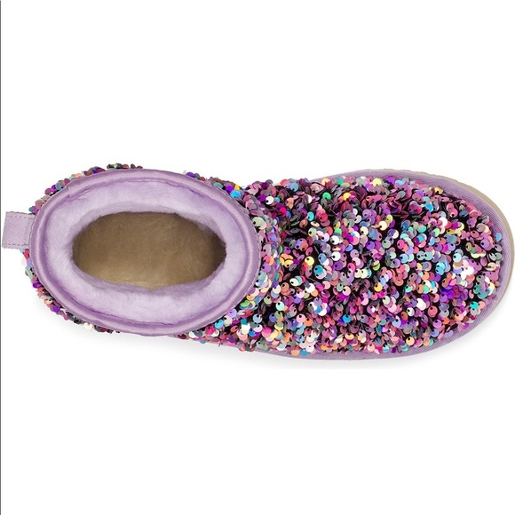 🆕UGG MINI SEQUIN BOOTS - Picture 4 of 10